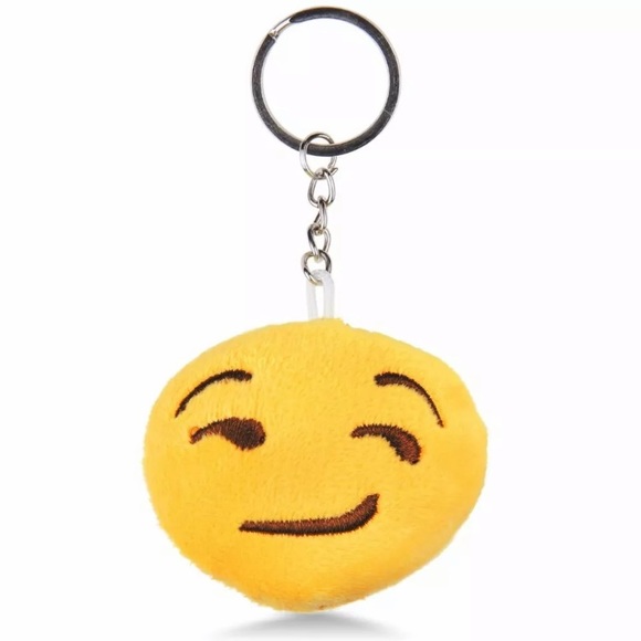 💗 Emoji Sly smiley face puffy Plush Keychain NEW - Picture 1 of 5